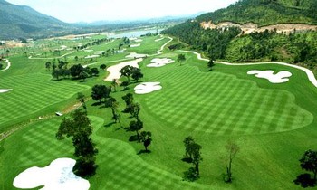 Hoà Bình đóng cửa sân golf Phượng Hoàng để phòng dịch