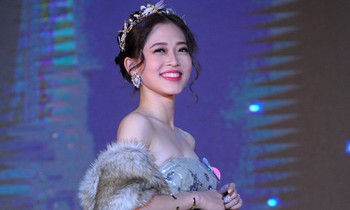 Phương Nga đoạt giải cao nhất cuộc thi tài sắc sinh viên