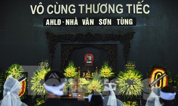Tiễn biệt nhà văn Sơn Tùng về đất Mẹ