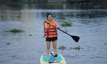 Sup game attracts young people in Saigon