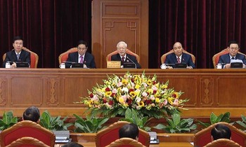 Tổng Bí thư, Chủ tịch nước Nguyễn Phú Trọng được Ban Chấp hành Trung ương tiếp tục tín nhiệm bầu giữ chức Tổng Bí thư Ban Chấp hành Trung ương Đảng khóa XIII