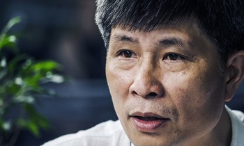 Cổng trường không cốt sắt
