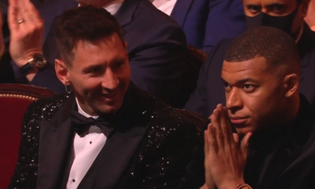 Kylian Mbappe 'nịnh' Messi, tán dương Ronaldo