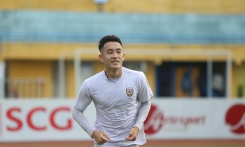 U23 Việt Nam đánh rơi chiến thắng trước U23 Tajikistan vào phút chót