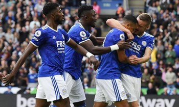 Trực tiếp Leicester vs MU 1-1 (hiệp 1): Maguire mắc lỗi, Tielemans trừng phạt Quỷ đỏ