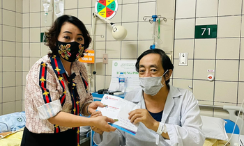 Sức khỏe nghệ sĩ Giang Còi chuyển biến xấu phải nhập viện