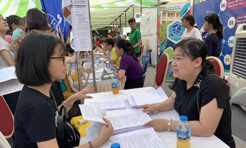 Thí sinh phải khai phiếu đăng ký dự thi đúng như hướng dẫn. Ảnh: Nghiêm Huê
