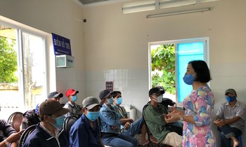 Một buổi sinh hoạt tại một điểm cai nghiện tự nguyện, hỗ trợ tái hòa nhập cộng đồng cho người sau cai nghiện ma túy ở huyện Long Điền, tỉnh Bà Rịa - Vũng Tàu Ảnh: Thái An