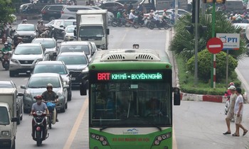 Cần đánh giá lại hiệu quả buýt nhanh BRT ảnh: như ý