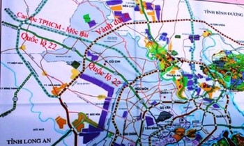 Cao tốc TPHCM – Mộc Bài ‘đội vốn’ gần 3.000 tỷ đồng dù còn... trên giấy