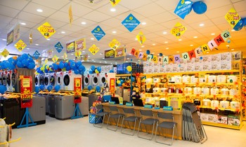 ‘Xuất ngoại’ thần tốc như Điện máy Xanh