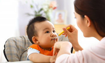 Sữa non Onefa Mama – Bí quyết nuôi con 'nhàn tênh' của các bà mẹ hiện đại