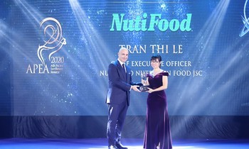 NutiFood lập “hat-trick” với 3 giải thưởng quốc tế châu Á
