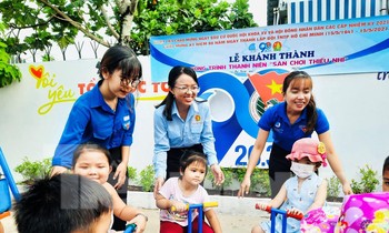 Khánh thành công trình ‘sân chơi thiếu nhi’ mừng 80 năm Đội TNTP Hồ Chí Minh
