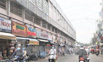 Chợ lớn nhất Bình Dương hoạt động trở lại, Buôn Ma Thuột dừng phục vụ ăn uống tại chỗ