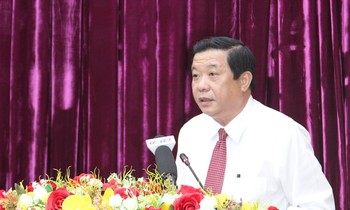 Triển khai quyết định của Bộ Chính trị về công tác cán bộ