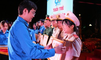 The Secretary of the Central Youth Union attended the 90th anniversary of the Youth Union's establishment in Dong Thap