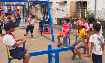 Many playgrounds for children in the An Giang area