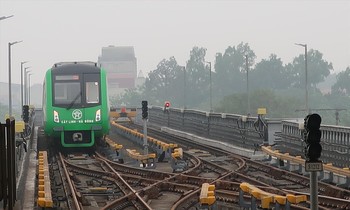 Vốn đầu tư công chậm được giải ngân gây ra nhiều lãng phí (Dự án đường sắt Cát Linh - Hà Đông chậm trễ đưa vào vận hành) Ảnh: Phạm Thanh