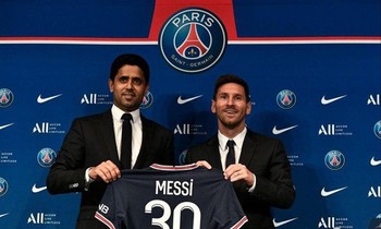 Chủ tịch PSG Nasser Al-Khelaifi khẳng định Messi là bản hợp đồng lịch sử của PSG
