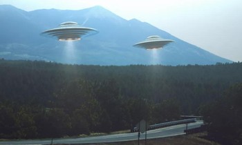 Câu chuyện về đía bay (UFO) ra đời từ năm 1947.