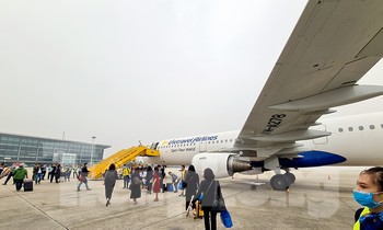 Lãnh đạo Vietravel khẳng định, chỉ chuyển nhượng 1 phần vốn tại hãng hàng không Vietravel Airlines. Động thái này theo lộ trình định sẵn, không phải do kinh doanh khó khăn mới phải bán.