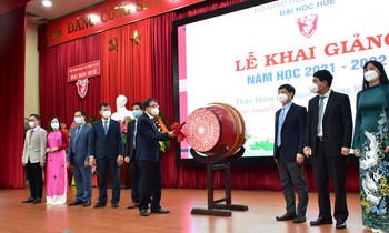 Lần đầu tiên, Đại học Huế tổ chức khai giảng theo hình thức trực tuyến