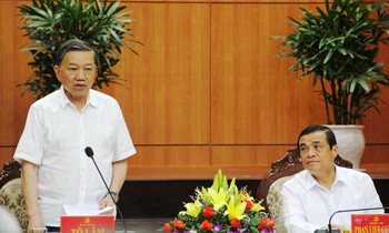 Đại tướng Tô Lâm làm việc với tỉnh Quảng Nam về việc kiểm tra, giám sát công tác bầu cử Đại biểu Quốc hội Khóa 15 và đại biểu HĐND các cấp.
