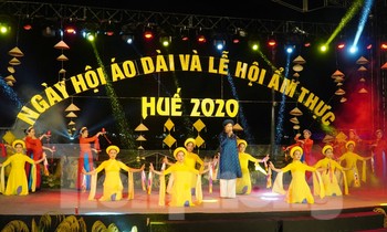 Ngày hội áo dài Huế 2020 là "đại tiệc" về trình diễn áo dài lớn nhất từ trước đến nay tại Huế.