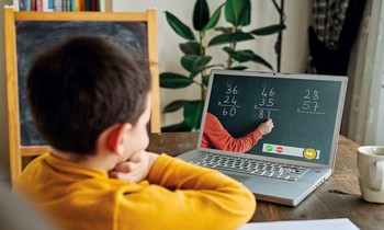 Báo Tiền Phong phát động chương trình "Máy tính cho em" hỗ trợ học sinh hoàn cảnh khó khăn