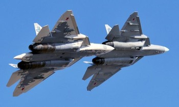 Tiêm kích Su-57. Ảnh: RT