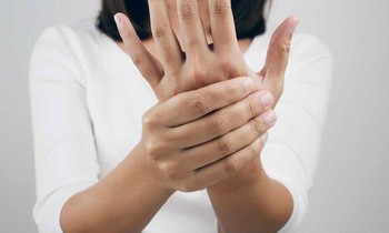 Tê tay chân: Dấu hiệu cảnh báo hàng loạt bệnh nguy hiểm