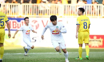 Công Phượng: "Tôi không áp lực khi đá quả penalty quyết định"