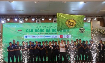 HLV Quốc Vượng muốn gây dựng bản sắc cho Hoà Bình FC