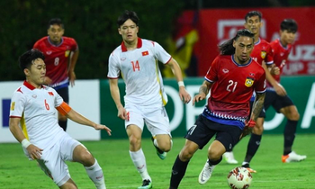 Công Phượng được ngôi sao tuyển Lào đá Ligue 2 đề nghị đổi áo đấu