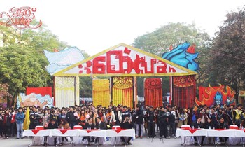 Sinh viên Đại học Kinh tế Quốc dân háo hức đón năm mới với “Tết - 360 độ Xuân 2021“