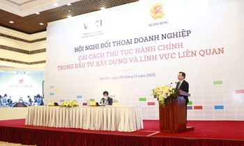 Bộ trưởng Bộ Xây dựng Nguyễn Thanh Nghị phát biểu tại Hội nghị.