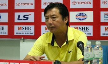 HLV Lê Huỳnh Đức quyết định rời SHB Đà Nẵng khi mùa giải khép lại.