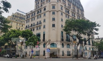 Chung cư giá rẻ mất hút, ‘choáng váng’ căn hộ hạng sang gần 300 triệu đồng/m2