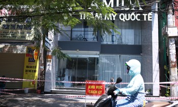 Khởi tố vụ án liên quan ổ dịch COVID-19 tại thẩm mỹ viện AMIDA