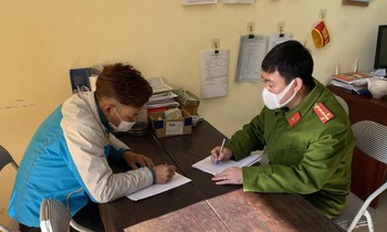 T. V. D làm việc với cơ quan công an
