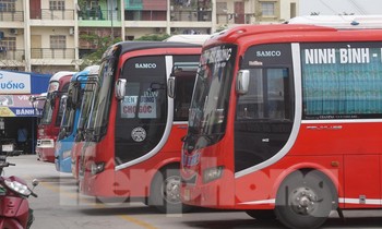 Vận tải khách liên tỉnh ngày 14/10: Nhu cầu thấp, nhiều địa phương yêu cầu cách ly 7 ngày