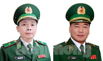 Thiếu tướng Lê Quang Đạo (bên phải) và Thiếu tướng Hoàng Hữu Chiến