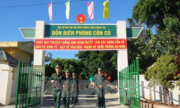 Officers and soldiers of Con Co Border Station deployed patrols to protect the island. Photo: Nguyen Minh