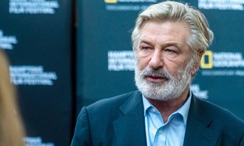 Hollywood ‘dậy sóng’ vì vụ nổ súng gây chết người