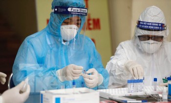 Trưa 17/5, thêm 30 ca mắc mới COVID-19