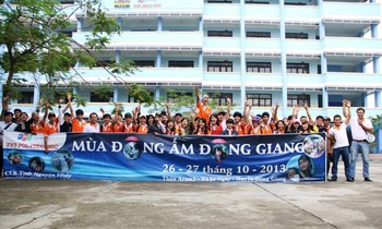 Sinh viên FPT Polytechnic với ‘mùa đông ấm Đông Giang’