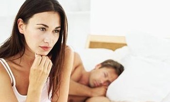 Khi chồng không hay nói