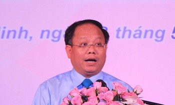 Ông Tất Thành Cang nay là bị can trong vụ 32ha đất Phước Kiển.
