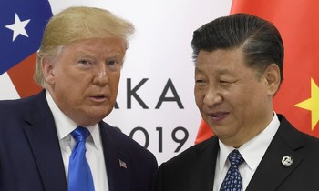 Tổng thống Mỹ Donald Trump (trái) và Chủ tịch Trung Quốc Tập Cận Bình. (Ảnh: Reuters)